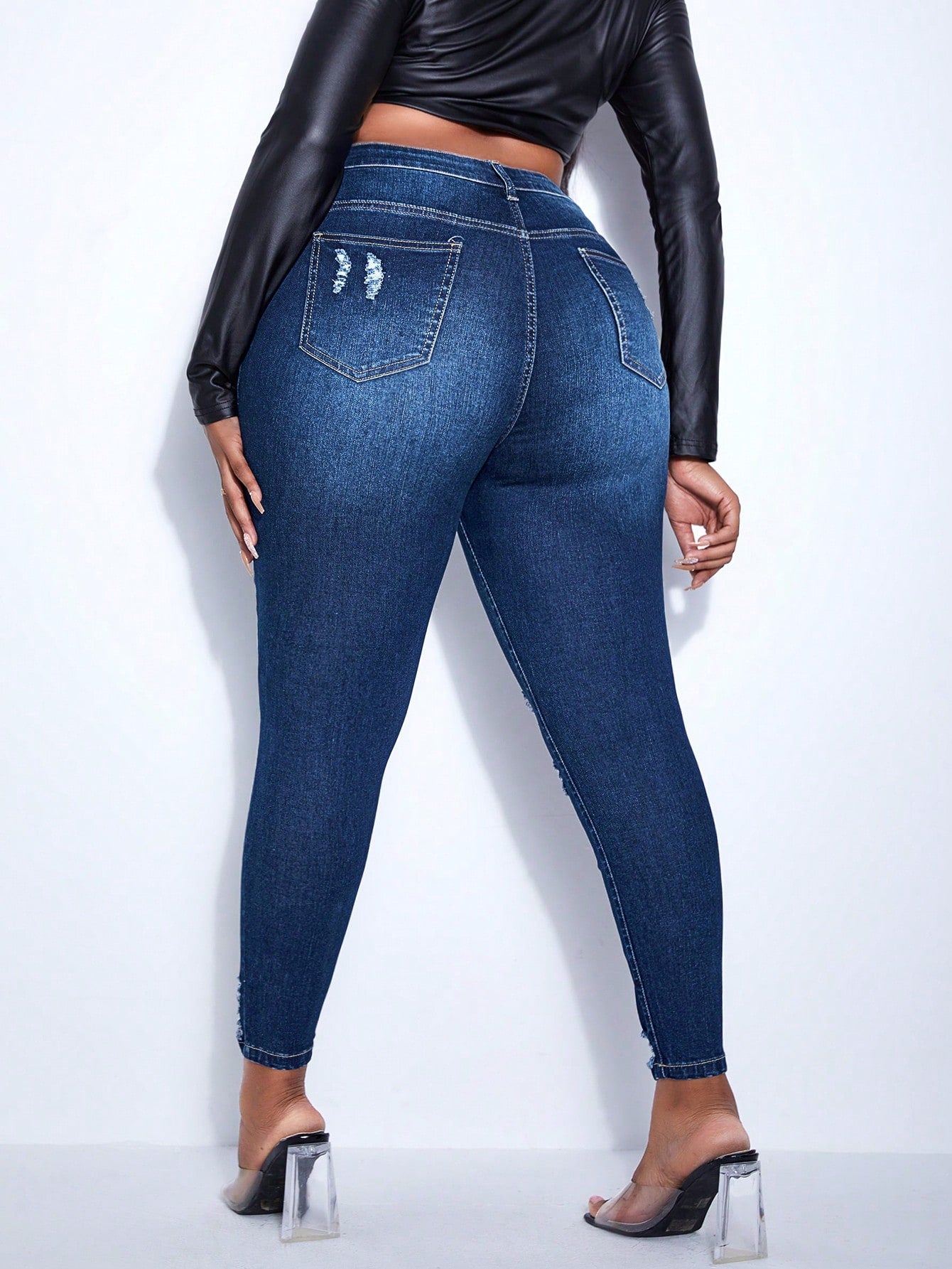 Ripped Skinny Jeans